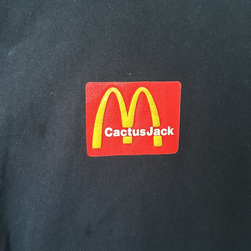 Cactus Jack McDonald’s collab - Picture 2 of 3